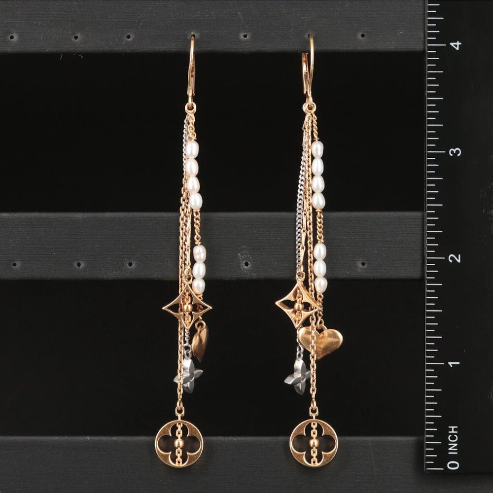 Louis Vuitton Pandantif Dreille 18K Monogram Pearl Dangle Earrings - Picture 2 of 8